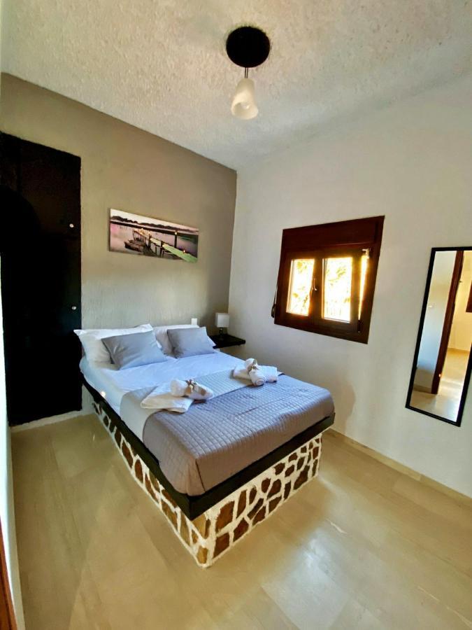 Peaceful Studio Apartment Near The Sea! Сития Экстерьер фото