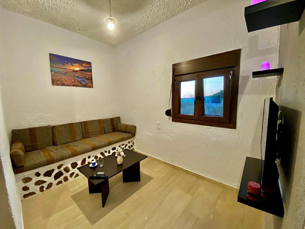 Peaceful Studio Apartment Near The Sea! Сития Экстерьер фото